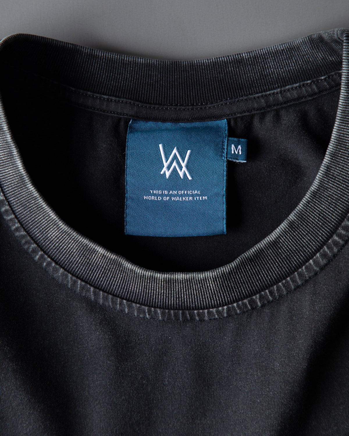 Alan Walker Rise Of The Drone Vintage T-Shirt neckline detail, ribbed collar with blue AW branded size label